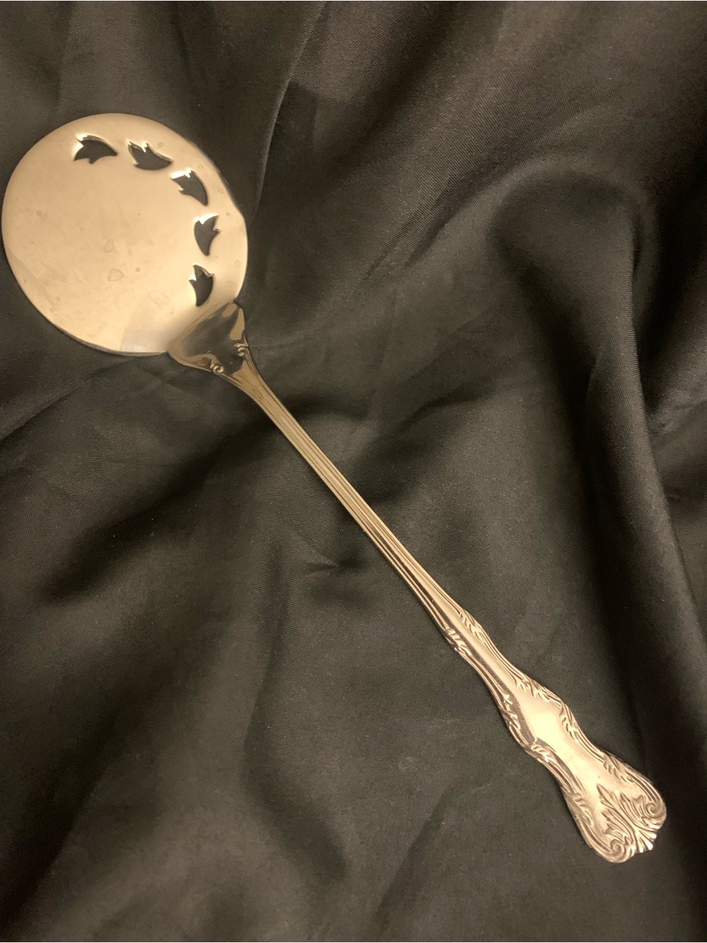 Reed Barton Stainless Silver Tone Engraved Handle Spoon